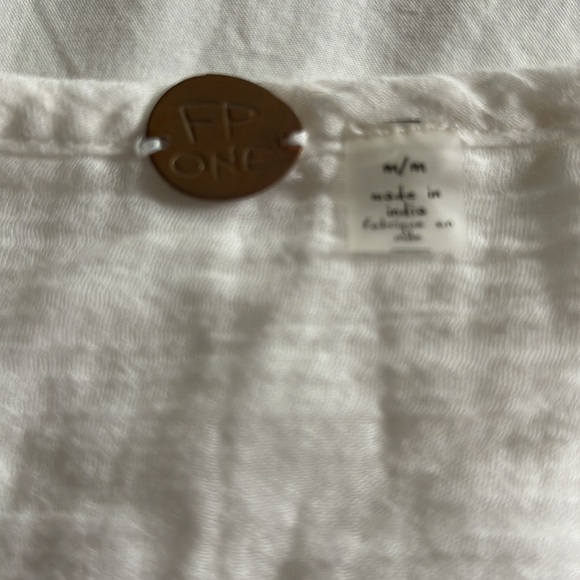 Blouse - Picture 4 of 6